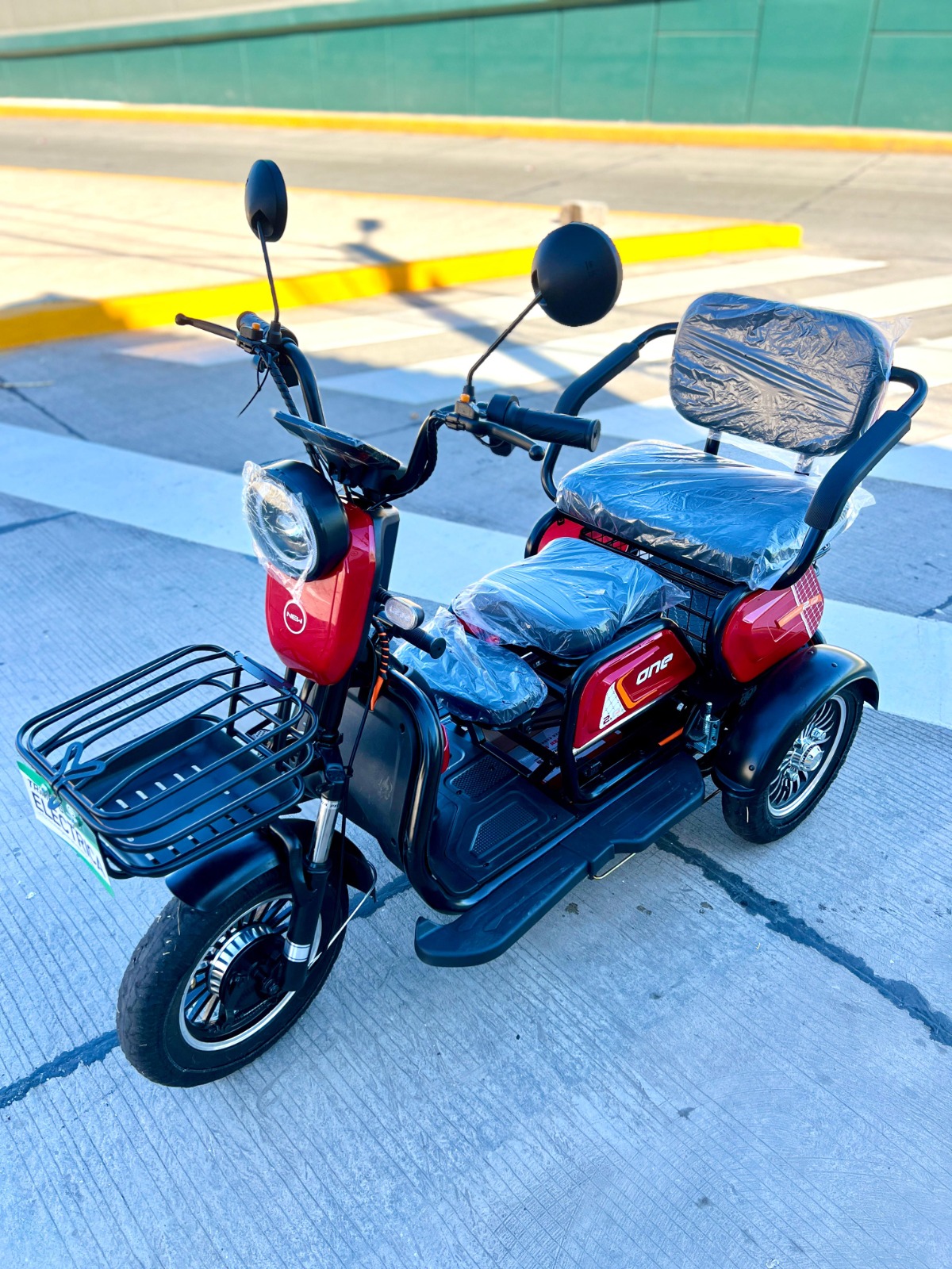 Trimoto eléctrica urbana